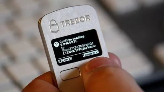 im钱包安全和手机有关吗_钱包安全锁在哪里_钱包关闭了里面的币怎么办